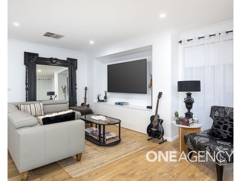 102 BROOKLYN DRIVE, Bourkelands NSW 2650