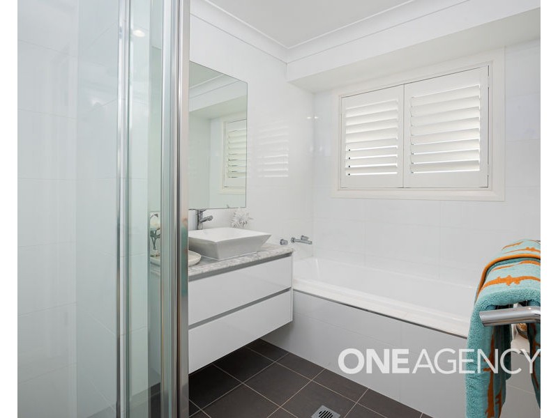 102 BROOKLYN DRIVE, Bourkelands NSW 2650