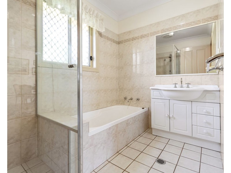 1A THE BOULEVARDE, Kooringal NSW 2650