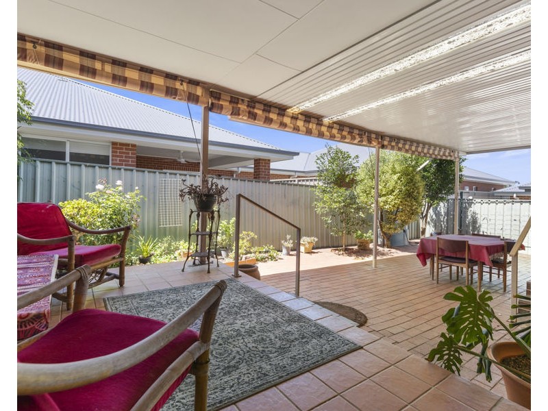 1A THE BOULEVARDE, Kooringal NSW 2650