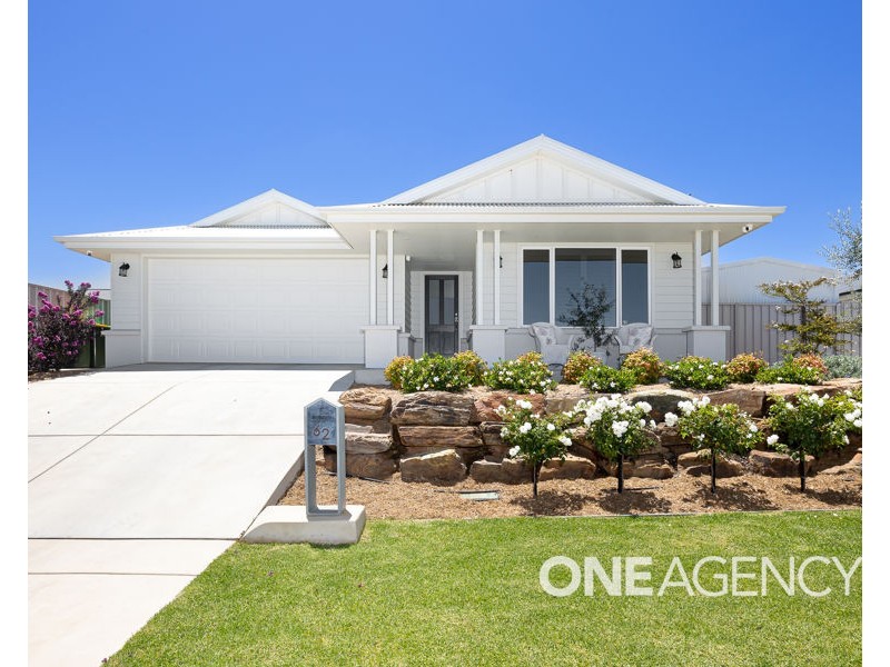 62 COPPEBELLA DRIVE, Gobbagombalin NSW 2650