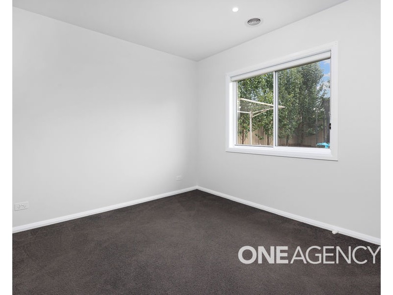 3 QUILL AVENUE, Boorooma NSW 2650