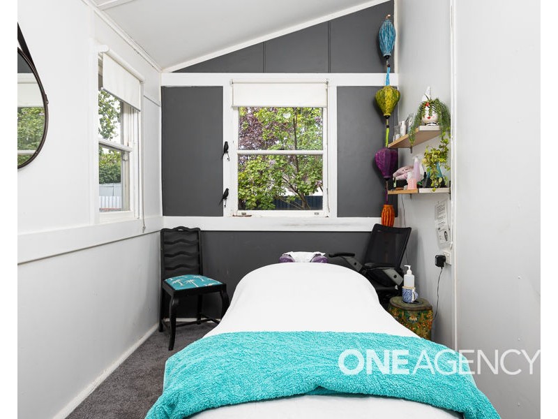26 ALBURY STREET, Wagga Wagga NSW 2650