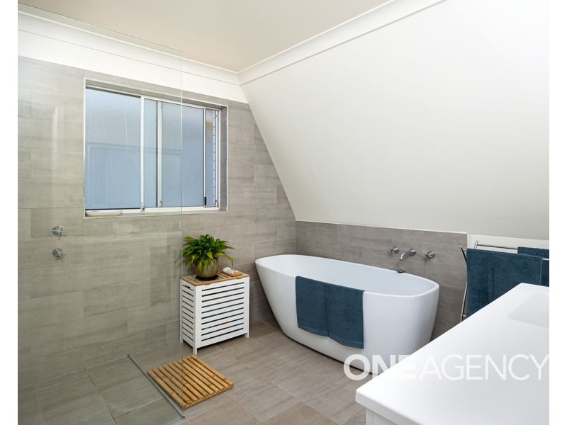 5 BELLEVUE PARADE, Kooringal NSW 2650