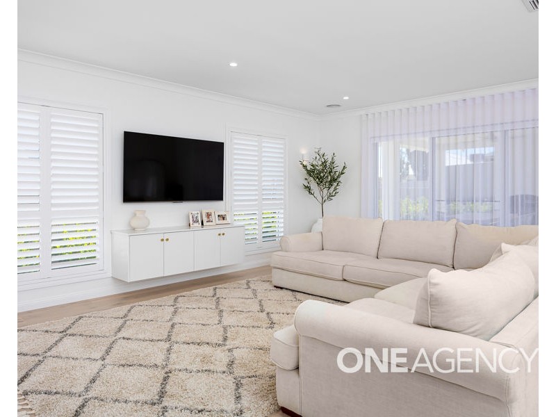 15 BENNELONG CRESCENT, Lloyd NSW 2650