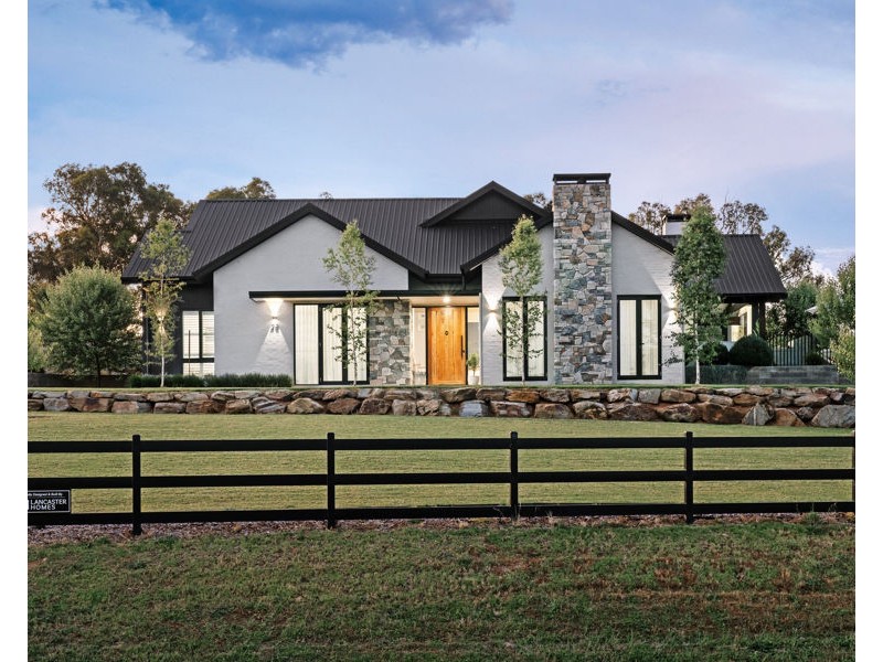 28 MATILDA CRESCENT, Gumly Gumly NSW 2652