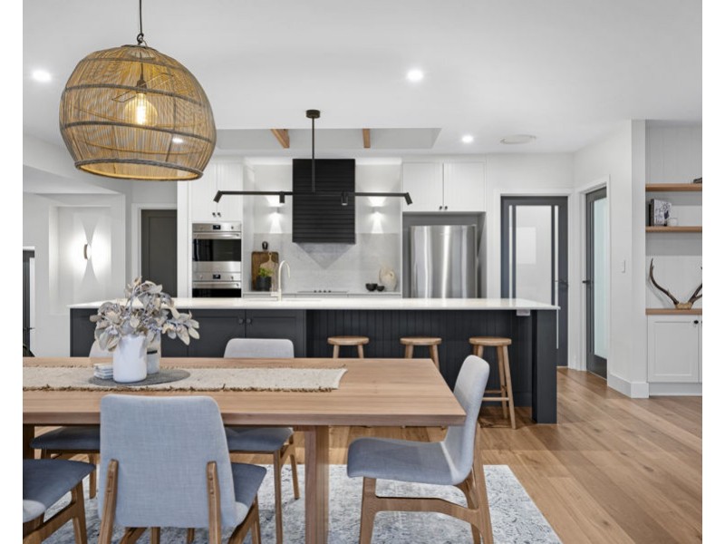 28 MATILDA CRESCENT, Gumly Gumly NSW 2652