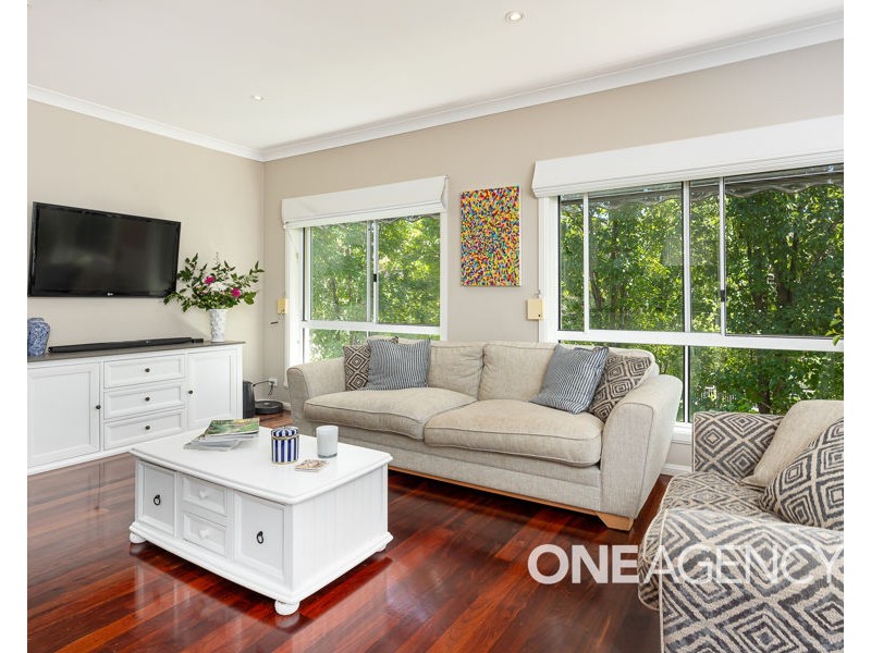 12 DEPAZZI PLACE, Lake Albert NSW 2650