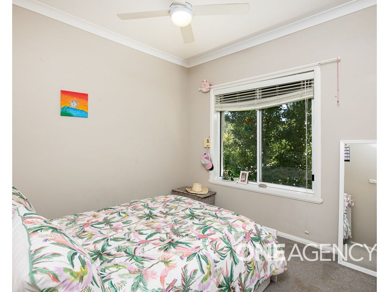 12 DEPAZZI PLACE, Lake Albert NSW 2650