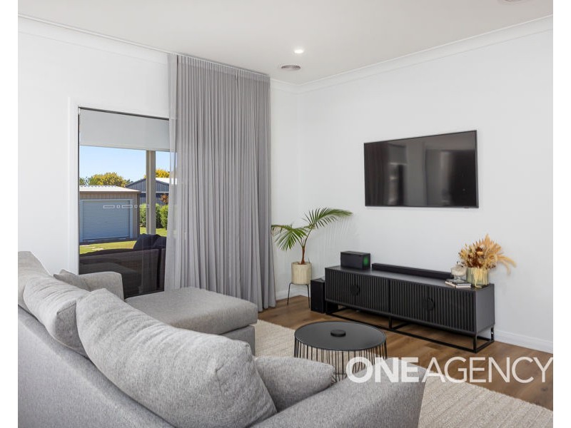 8 PINE COURT, Springvale NSW 2650