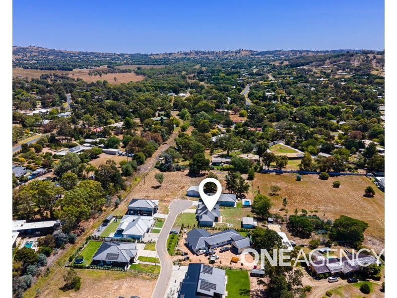 8 PINE COURT, Springvale NSW 2650