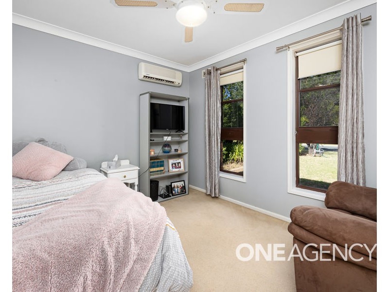 19 NORFOLK AVENUE, Lake Albert NSW 2650