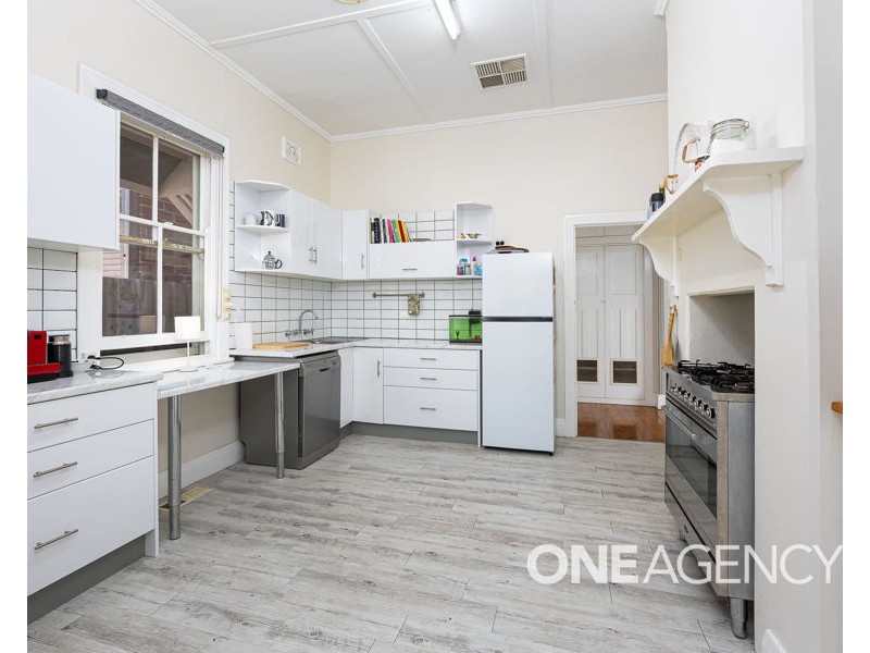 64 BROOKONG AVENUE, Wagga Wagga NSW 2650