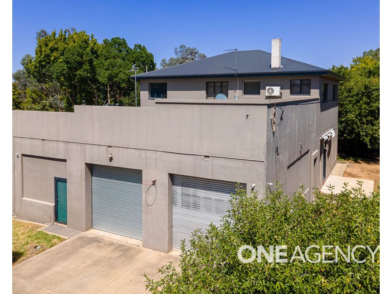 143 HAMPDEN AVENUE, North Wagga Wagga NSW 2650