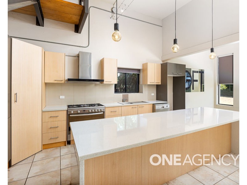 143 HAMPDEN AVENUE, North Wagga Wagga NSW 2650