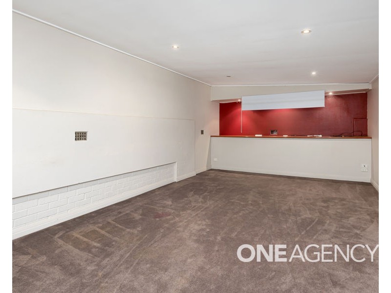 143 HAMPDEN AVENUE, North Wagga Wagga NSW 2650