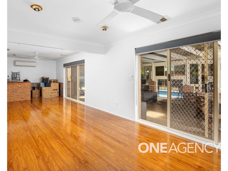 14 LAVENDER PLACE, Lake Albert NSW 2650