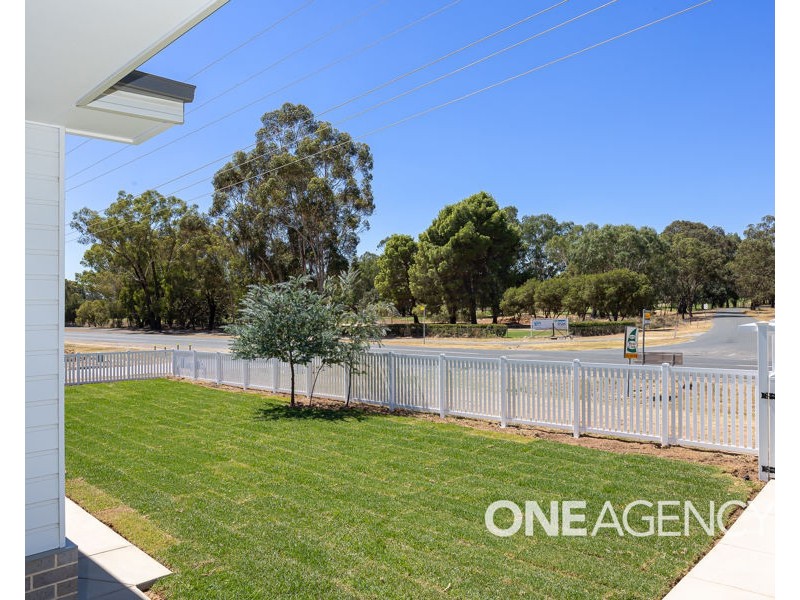1 PINE COURT, Springvale NSW 2650