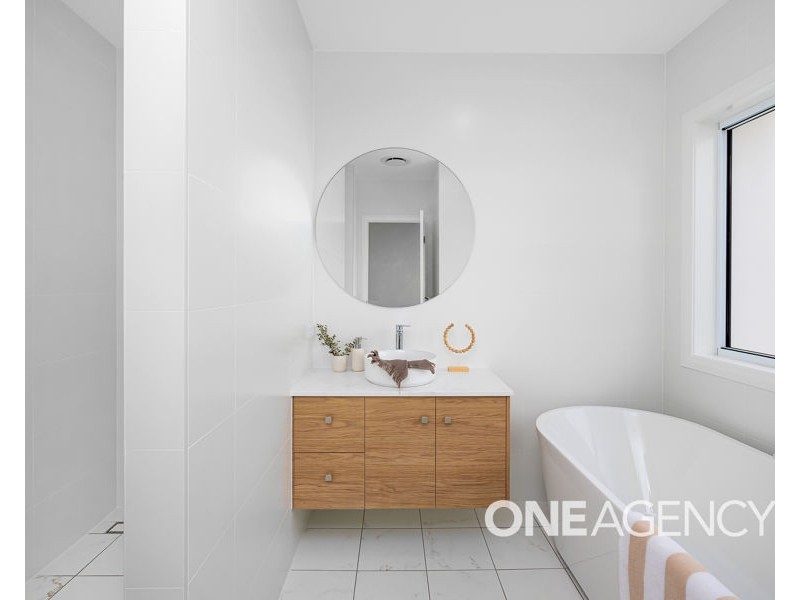 2 PEPPERCORN STREET, Gobbagombalin NSW 2650