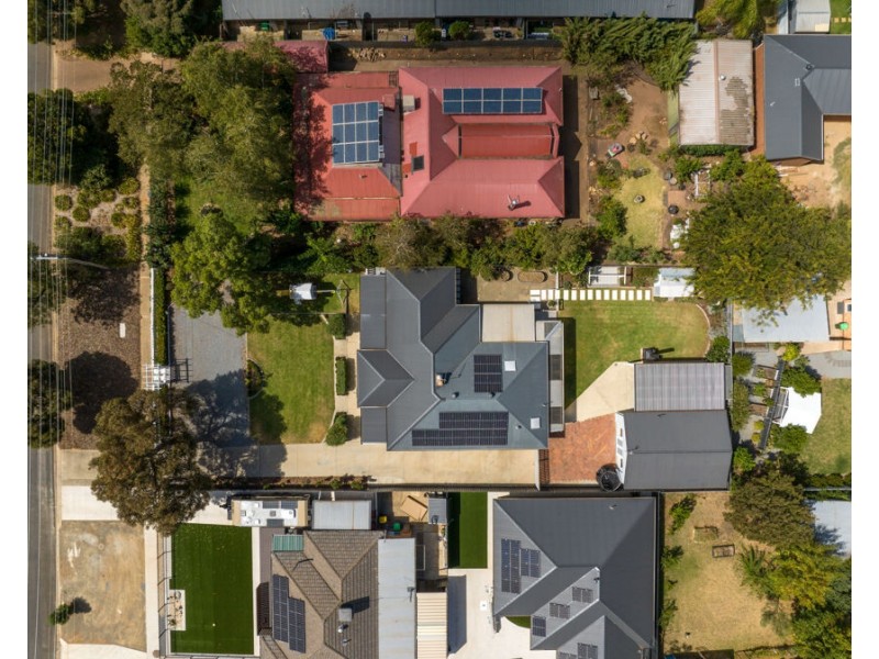 106 URANA STREET, Turvey Park NSW 2650