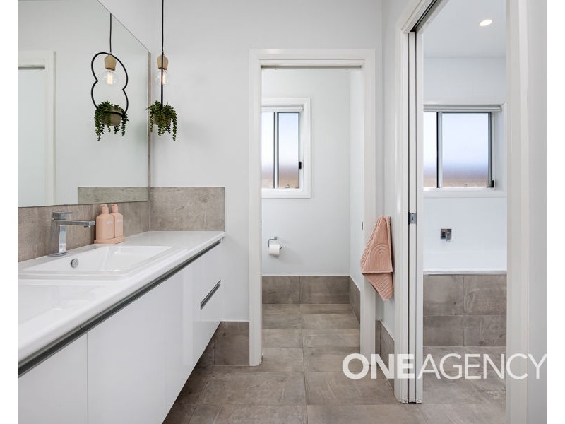 13 OPPERMAN STREET, Boorooma NSW 2650