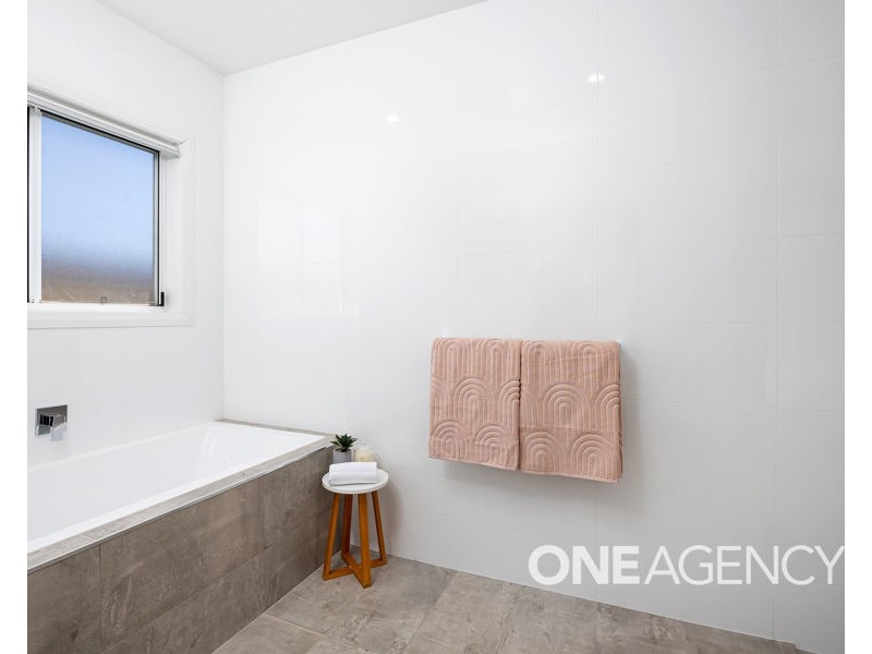 13 OPPERMAN STREET, Boorooma NSW 2650