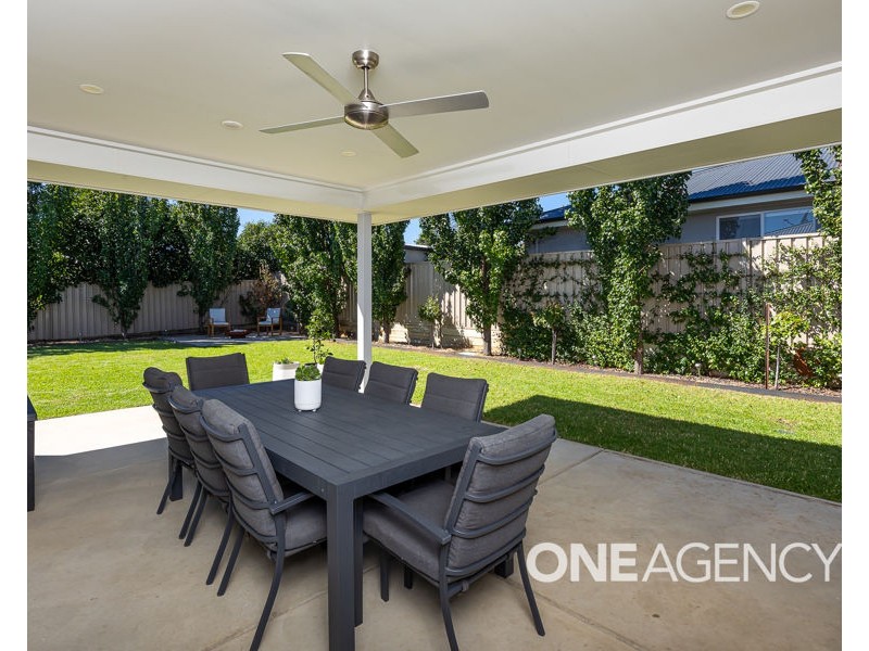 13 OPPERMAN STREET, Boorooma NSW 2650