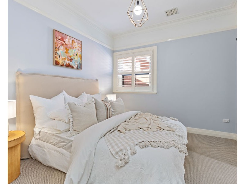 68 THORNE STREET, Wagga Wagga NSW 2650