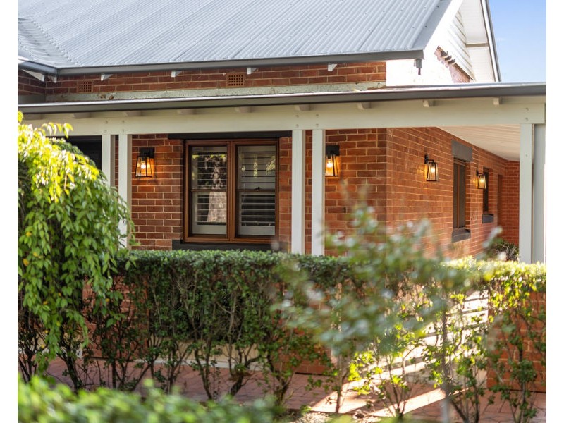 68 THORNE STREET, Wagga Wagga NSW 2650