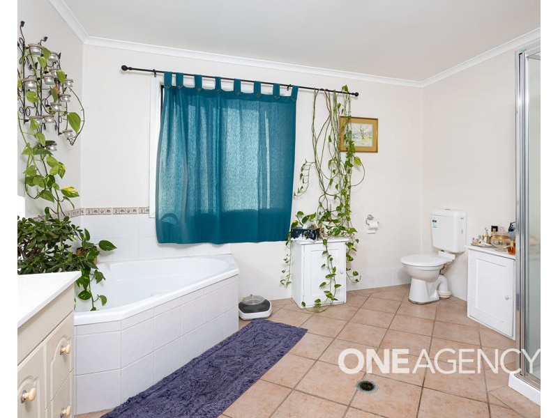14 ROBERTS WAY, Kooringal NSW 2650