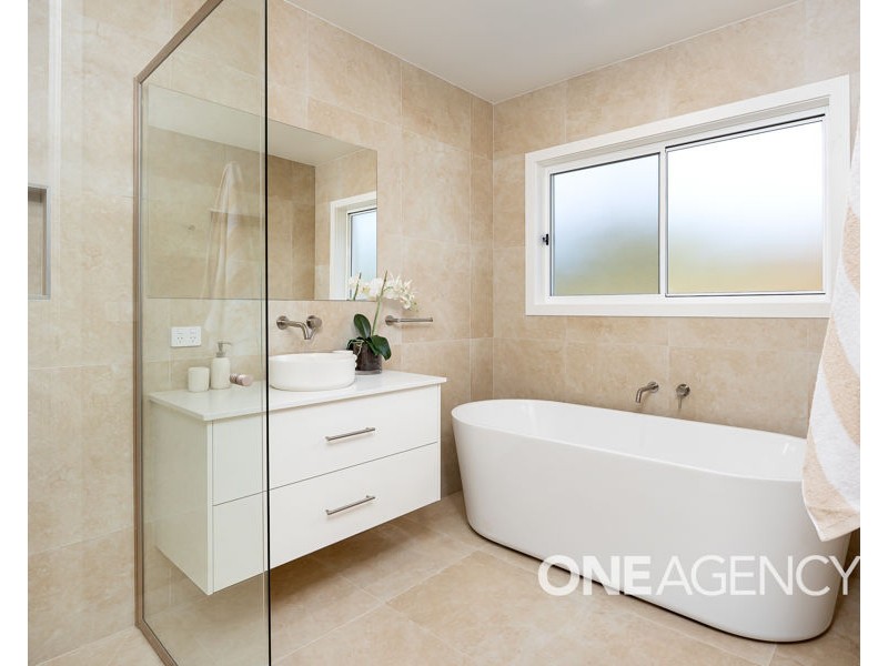 92 WALLACE STREET, Coolamon NSW 2701