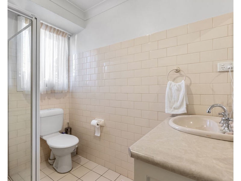 3 NATHAN PLACE, Kooringal NSW 2650