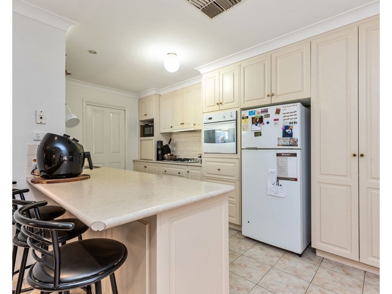 3 NATHAN PLACE, Kooringal NSW 2650
