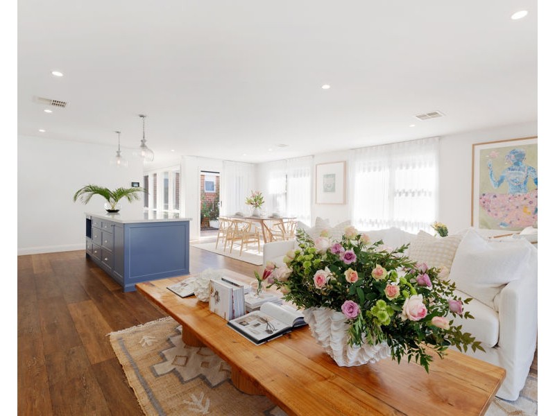 61 BEST STREET, Wagga Wagga NSW 2650