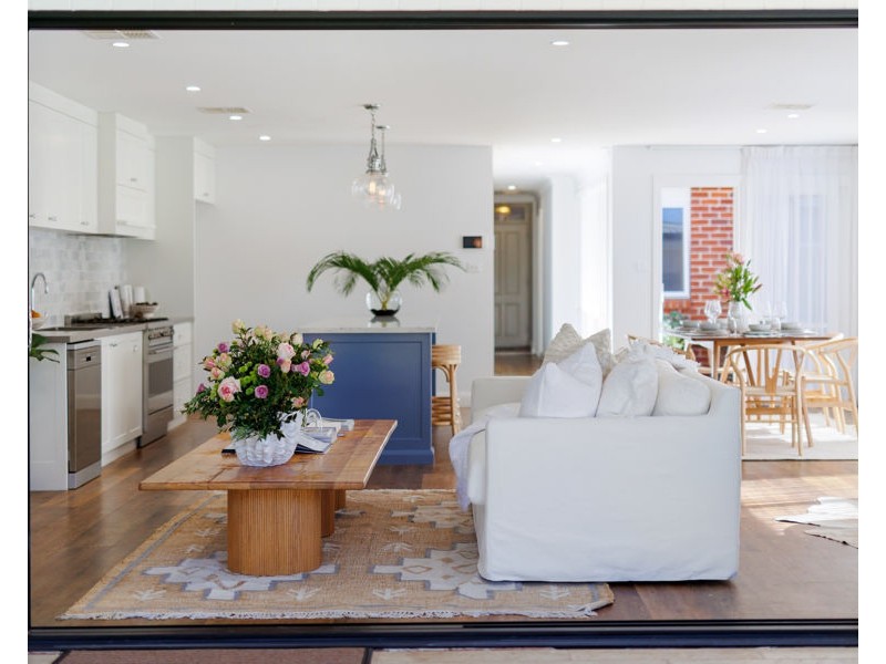 61 BEST STREET, Wagga Wagga NSW 2650