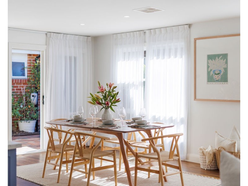 61 BEST STREET, Wagga Wagga NSW 2650