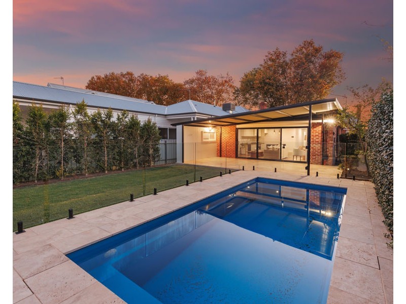 61 BEST STREET, Wagga Wagga NSW 2650