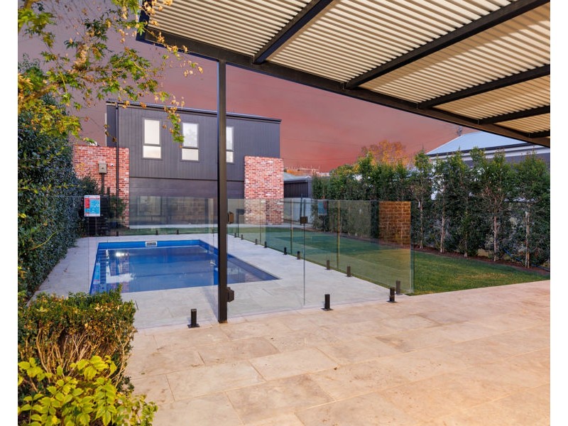 61 BEST STREET, Wagga Wagga NSW 2650