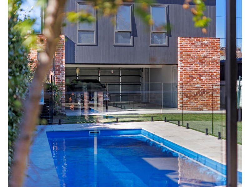 61 BEST STREET, Wagga Wagga NSW 2650