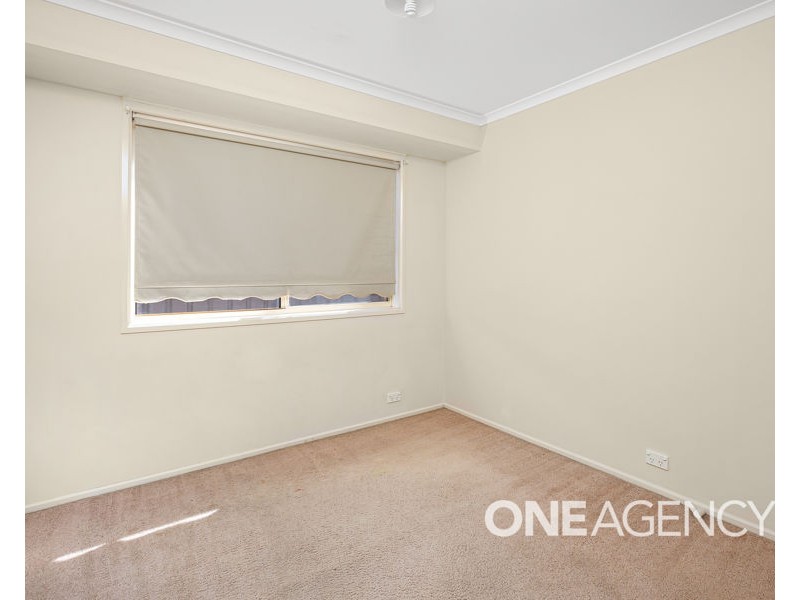 35 LANSDOWNE AVENUE, Lake Albert NSW 2650
