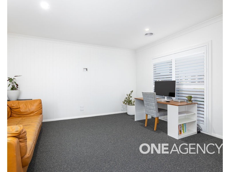 19 DALLAS AVENUE, Gobbagombalin NSW 2650