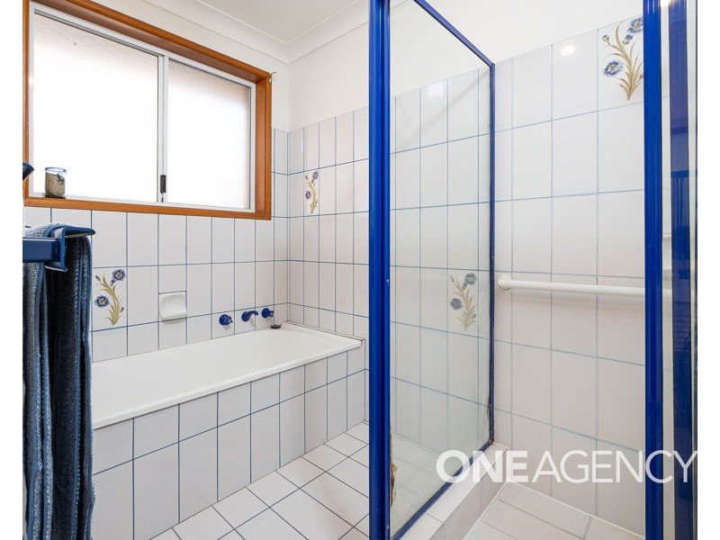 51 MERINDA CRESCENT, Kooringal NSW 2650