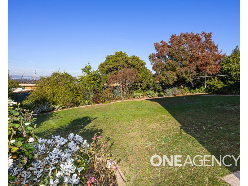 51 MERINDA CRESCENT, Kooringal NSW 2650