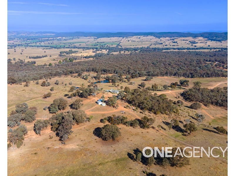 195 BARCOO LANE, Maxwell NSW 2650