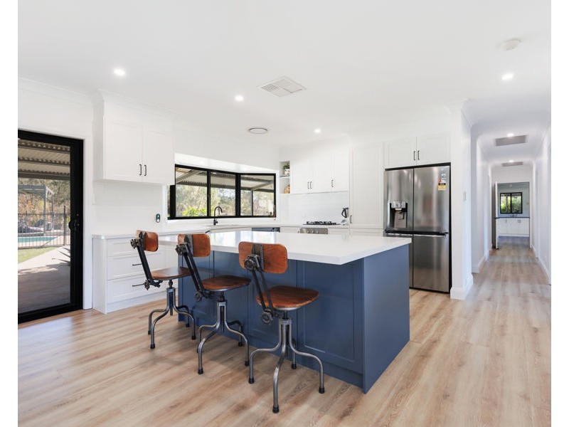 1 CORREA PLACE, Springvale NSW 2650