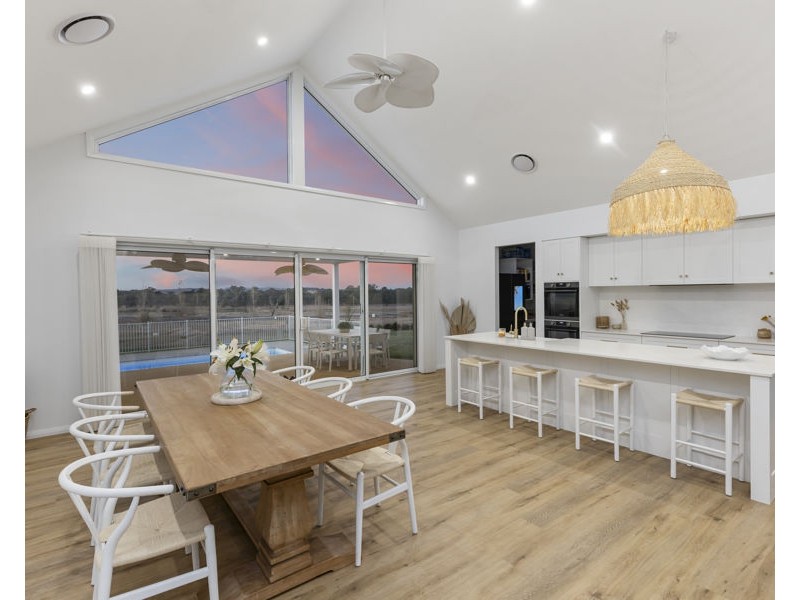 17 SIRIUS WAY, Gumly Gumly NSW 2652