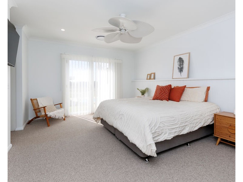 17 SIRIUS WAY, Gumly Gumly NSW 2652