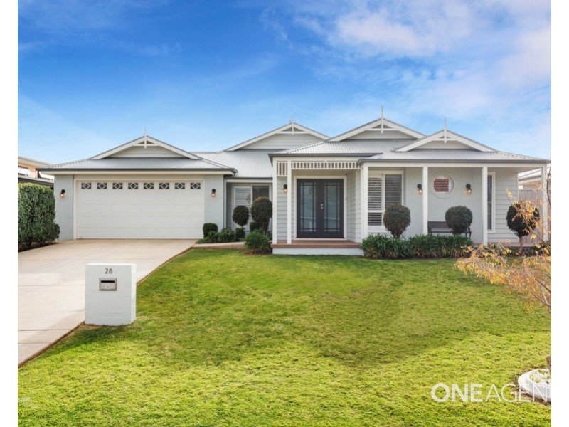 28 YENDA AVENUE, Gobbagombalin NSW 2650