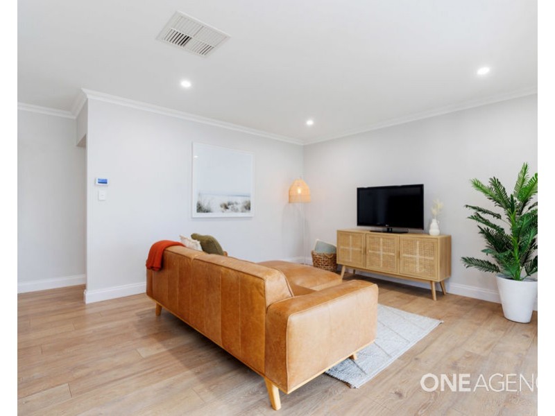 28 YENDA AVENUE, Gobbagombalin NSW 2650