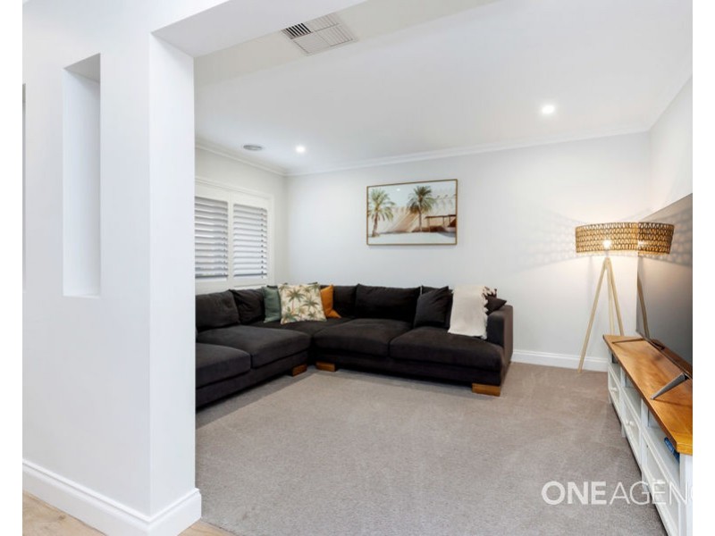 28 YENDA AVENUE, Gobbagombalin NSW 2650
